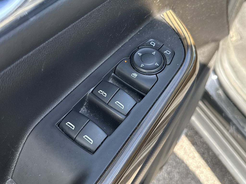 2022 GMC Acadia SLE Black at Wharton Ford