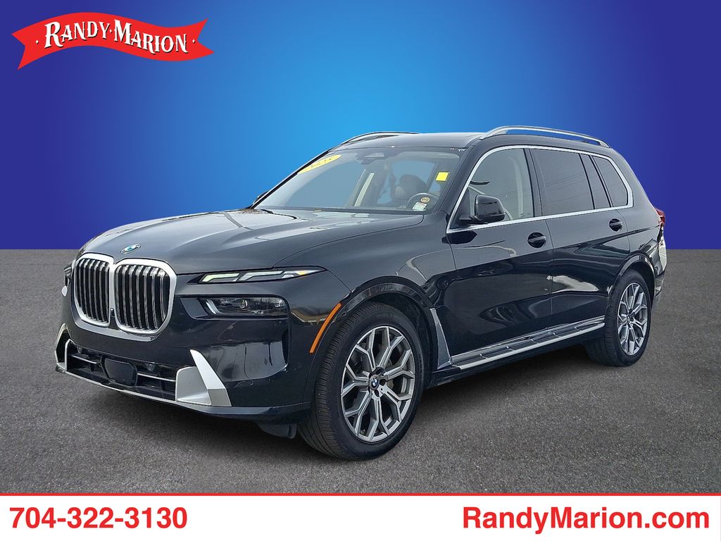 2025 BMW X7 xDrive40i AWD
