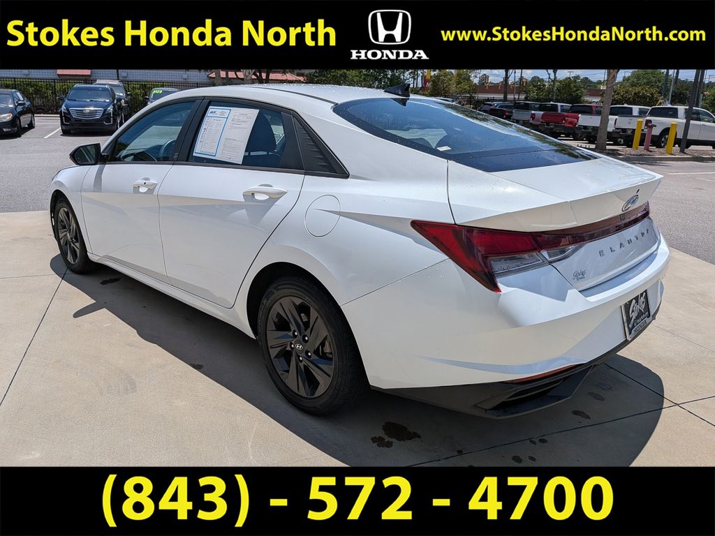 2021 Hyundai Elantra SEL - 3