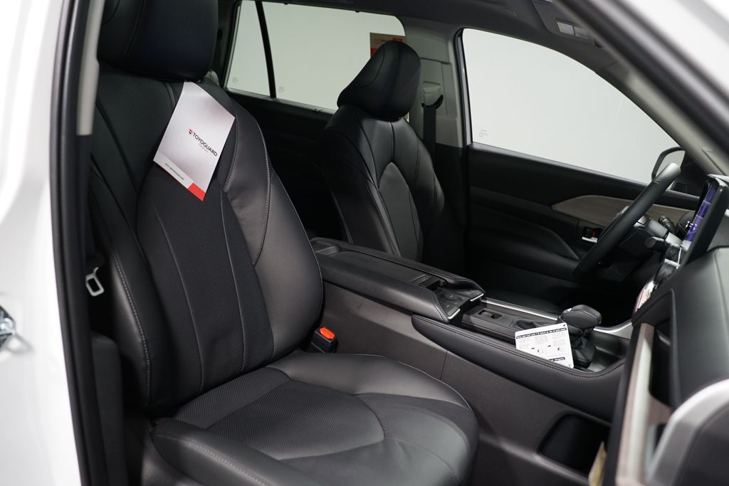 Thumbnail: 2026 Toyota Grand Highlander - 29