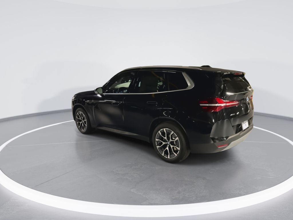 Thumbnail: 2026 BMW X3 - 2