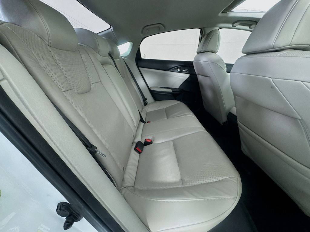 Used Car 2019 Honda Insight  Touring For Sale Under $20,000 In Austin, Texas