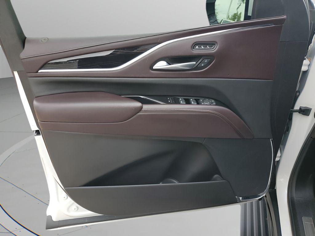 Used Car 2024 Cadillac Escalade  V-series For Sale Under $140,000 In Austin, Texas