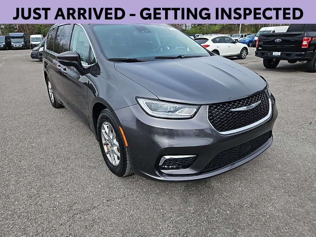 2023 Chrysler Pacifica Touring L FWD