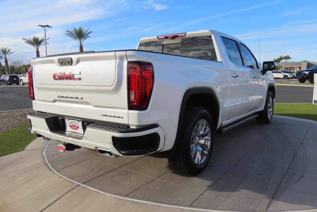Thumbnail: 2023 GMC Sierra 1500 - 5