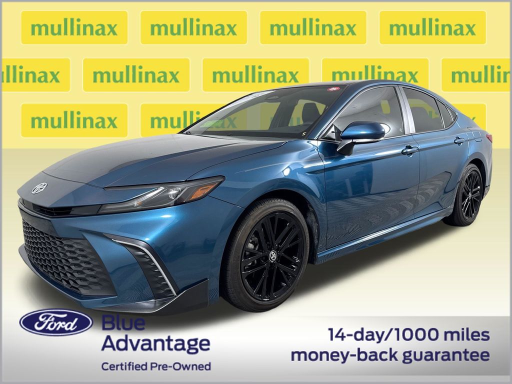 Certified Used 2025  Toyota SE image 14