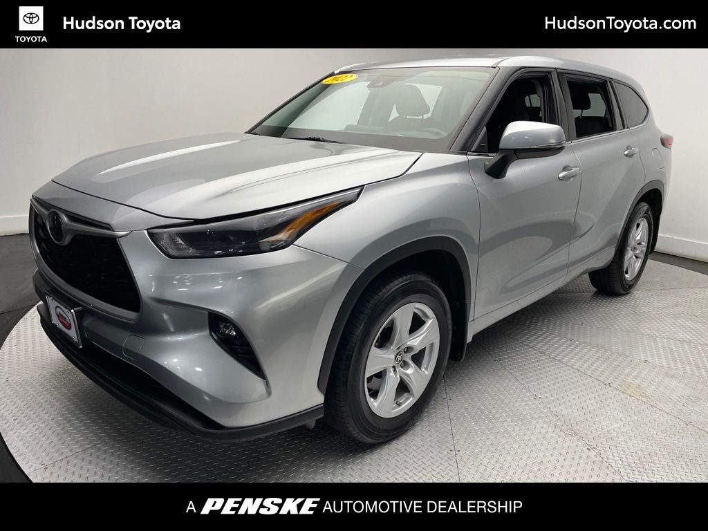 2022 Toyota Highlander LE -
                Jersey City, NJ