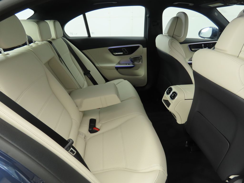 Thumbnail: 2025 Mercedes-Benz C-Class - 24