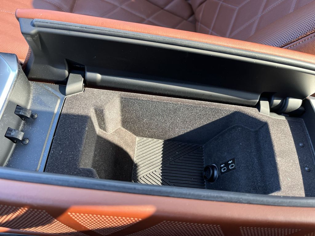 Thumbnail: 2023 BMW 7 Series - 20