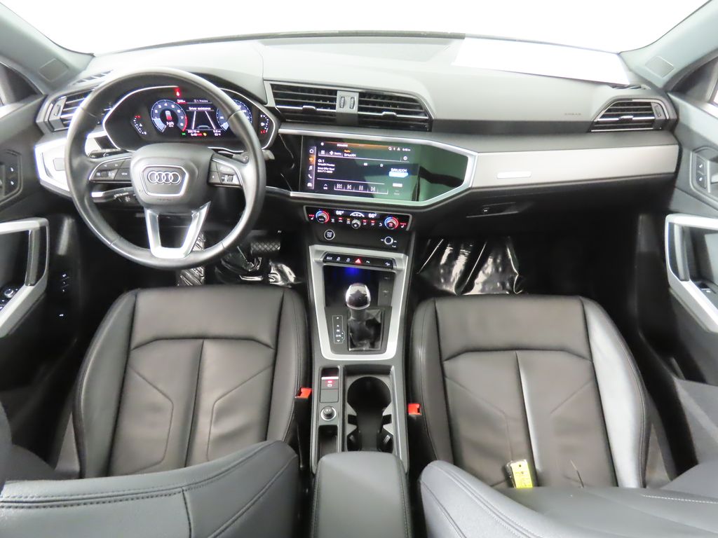 Thumbnail: 2023 Audi Q3 - 12