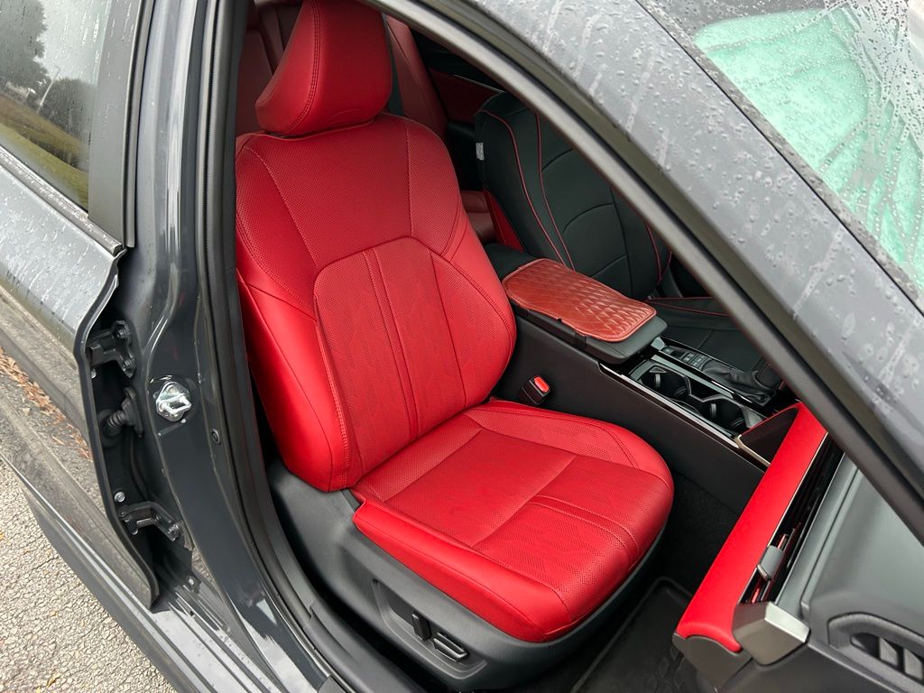 Thumbnail: 2025 Toyota Camry - 15