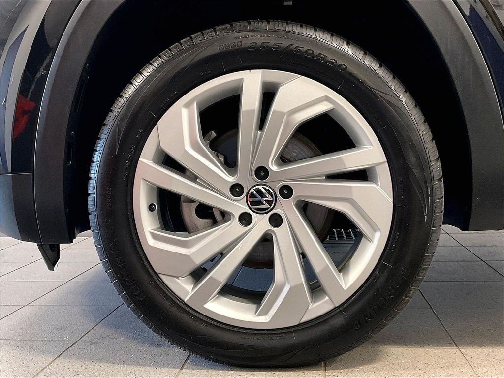2023 Volkswagen Atlas — photo 7