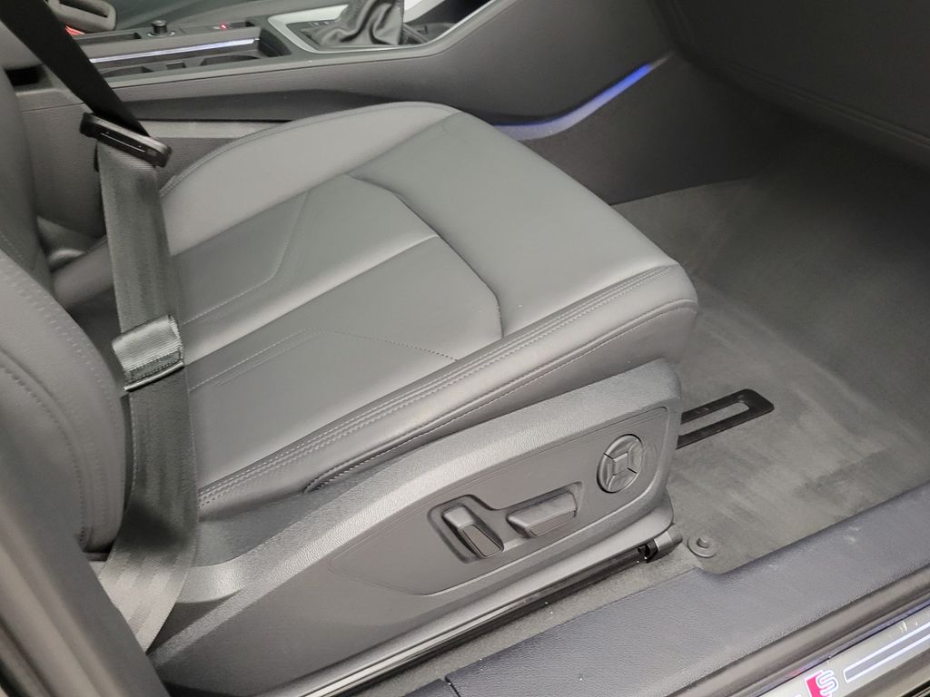 Thumbnail: 2023 Audi Q3 - 14