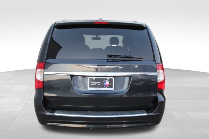 Used Car 2013 Chrysler Town & Country  Sports Van Touring Front Wheel Drive For Sale Under $10,000 In Georgetown, Texas