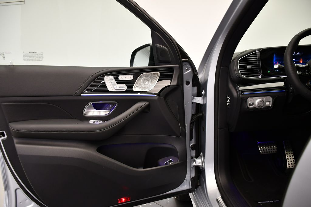 Thumbnail: 2026 Mercedes-Benz GLE - 32