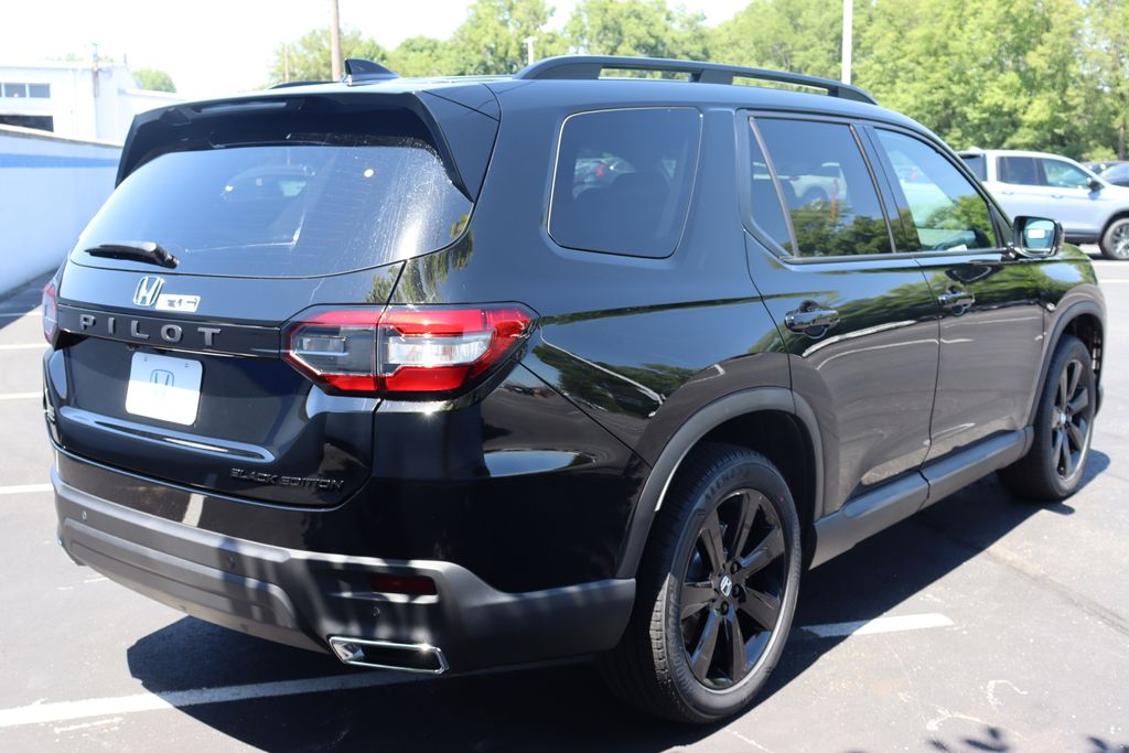2025 Honda Pilot Black Edition 5