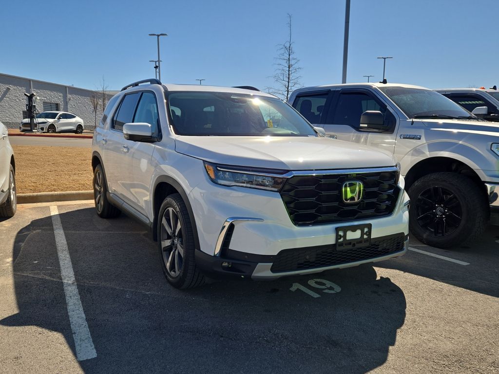 Used 2025 Honda Pilot For Sale in Farmington, AR