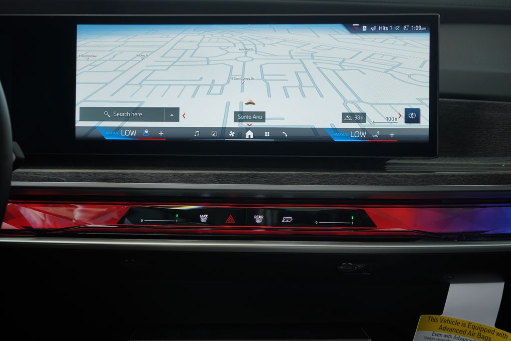 Thumbnail: 2026 BMW 7 Series - 16