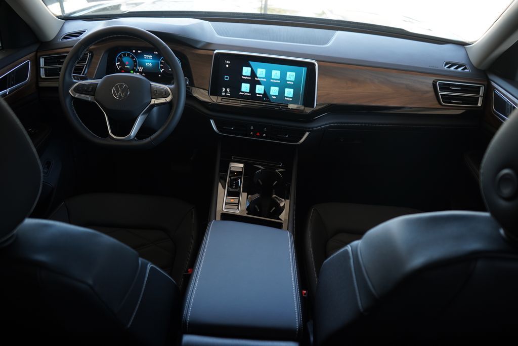Thumbnail: 2026 Volkswagen Atlas - 9