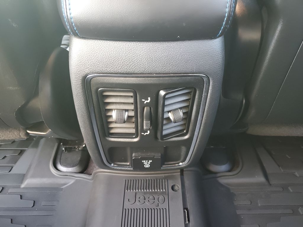 Used Car 2018 Jeep Grand Cherokee  Upland Edition For Sale Under $20,000 In Austin, Texas