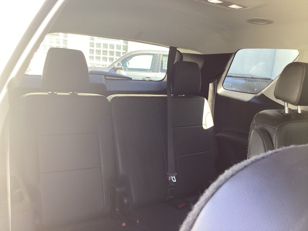 Used 2021 Chevrolet Traverse SUV