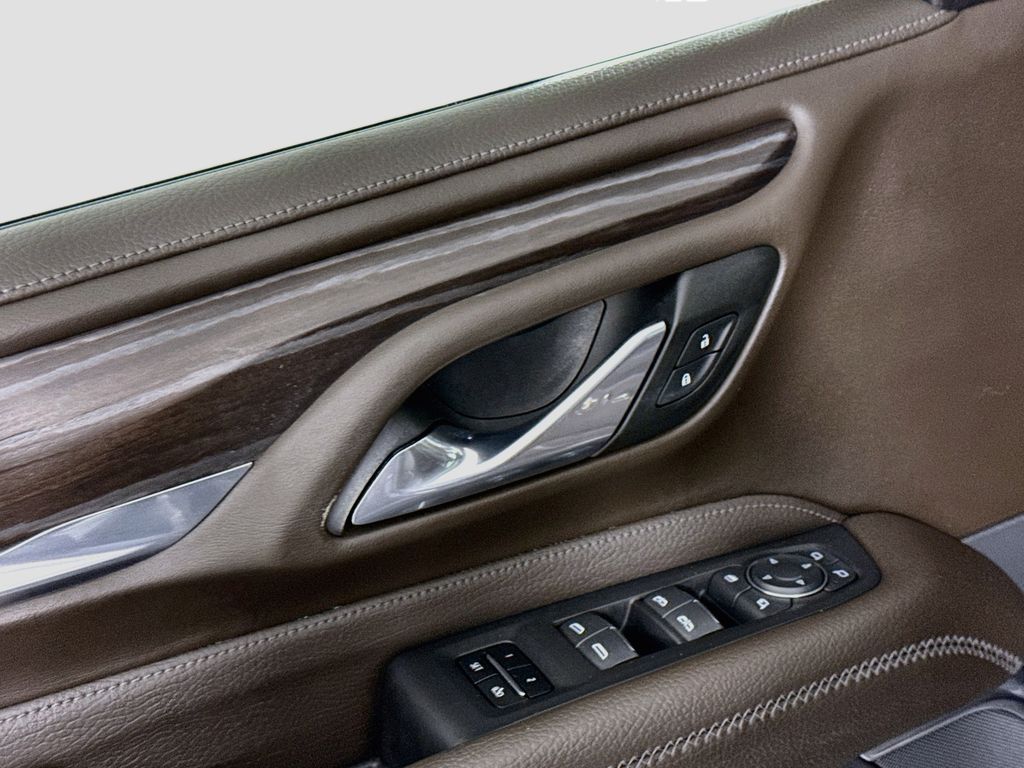 Thumbnail: 2023 GMC Yukon XL - 23