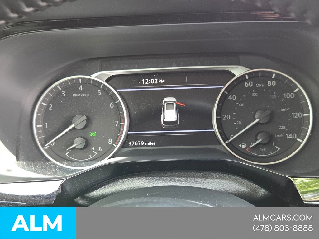 Used 2025 Silver Nissan SV image 22