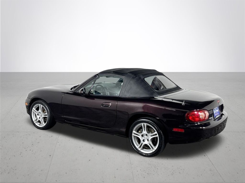2004 Mazda Miata Base
