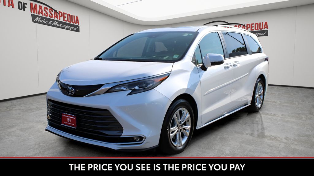 White (Wind Chill Pearl) 2024 Toyota Sienna Minivan All-Wheel Drive Continuously Variable Transmission