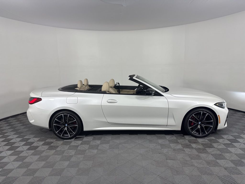 Thumbnail: 2023 BMW 4 Series - 4