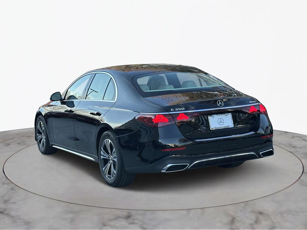 Thumbnail: 2025 Mercedes-Benz E-Class - 4
