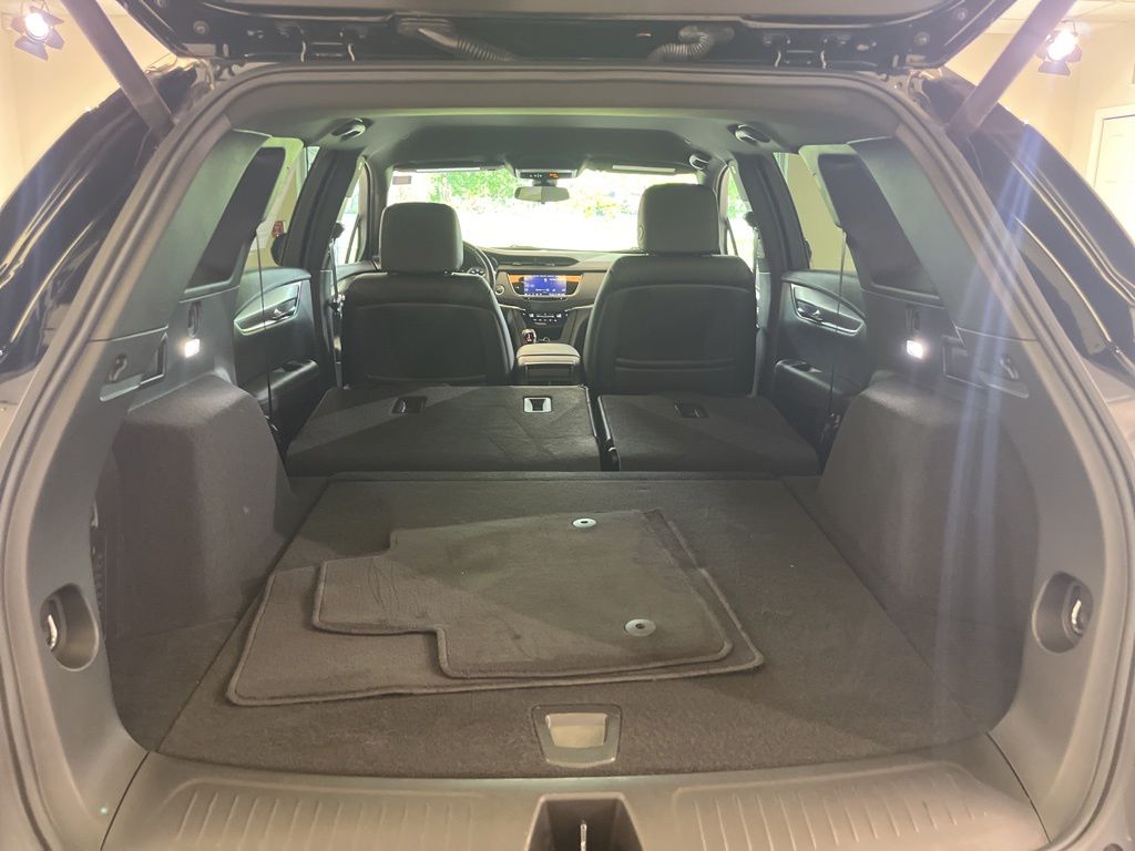 used 2023 Cadillac XT5 car, priced at $30,500