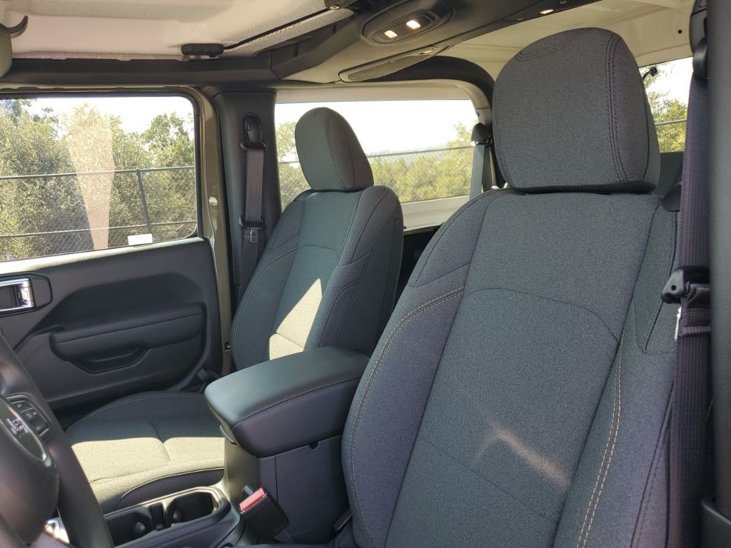 New Car 2025 Jeep Wrangler  For Sale Under $40,000 In Austin, Texas