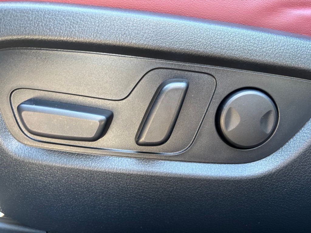 Used 2022 Gray Mazda 2.5 S Carbon Edition image 21
