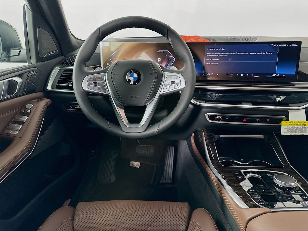 Thumbnail: 2026 BMW X7 - 19