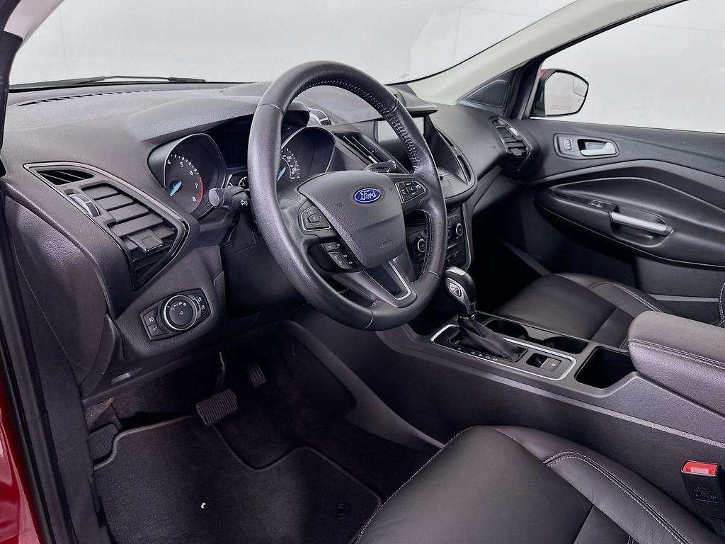 Thumbnail: 2018 Ford Escape - 9