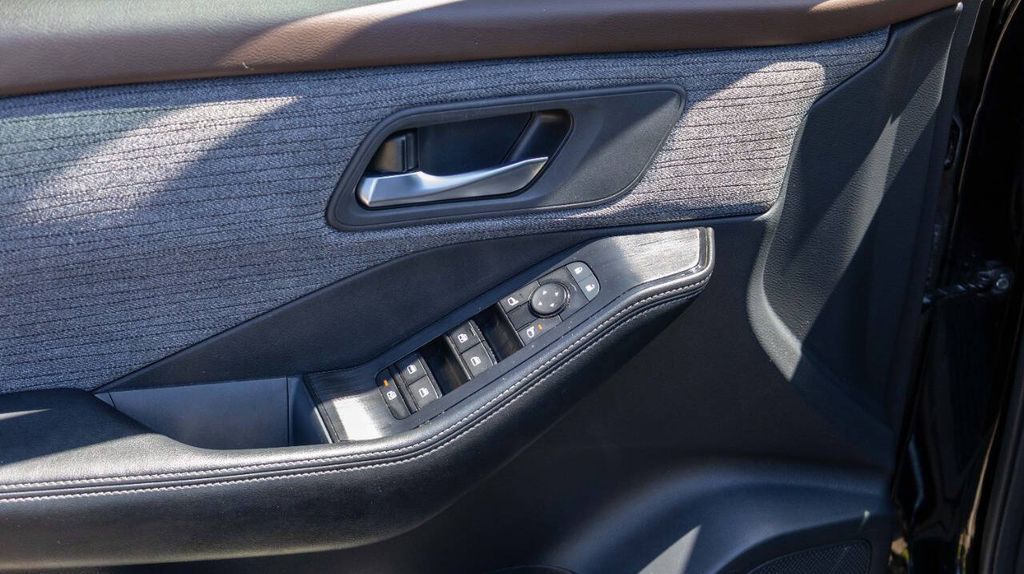 Used 2023 Nissan Rogue SV 4D Sport Utility