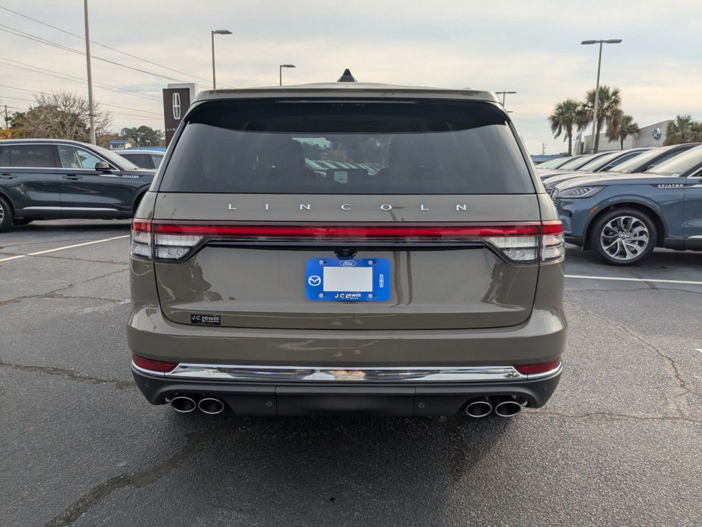 2026 Lincoln Aviator Premiere