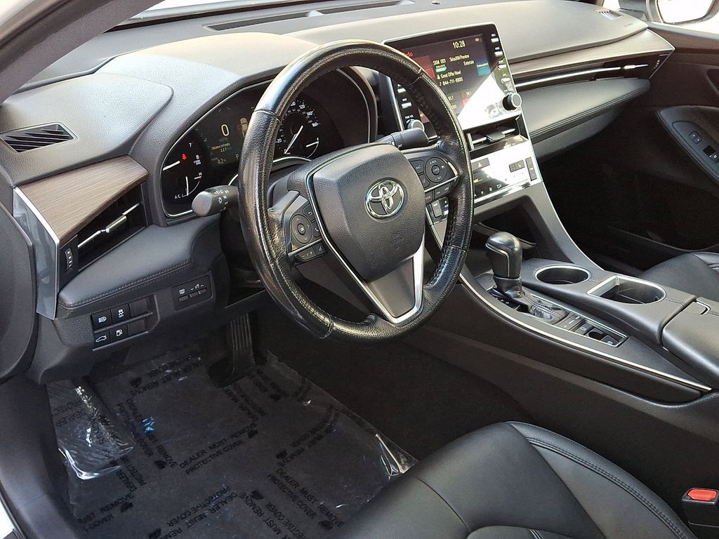 Thumbnail: 2019 Toyota Avalon - 26