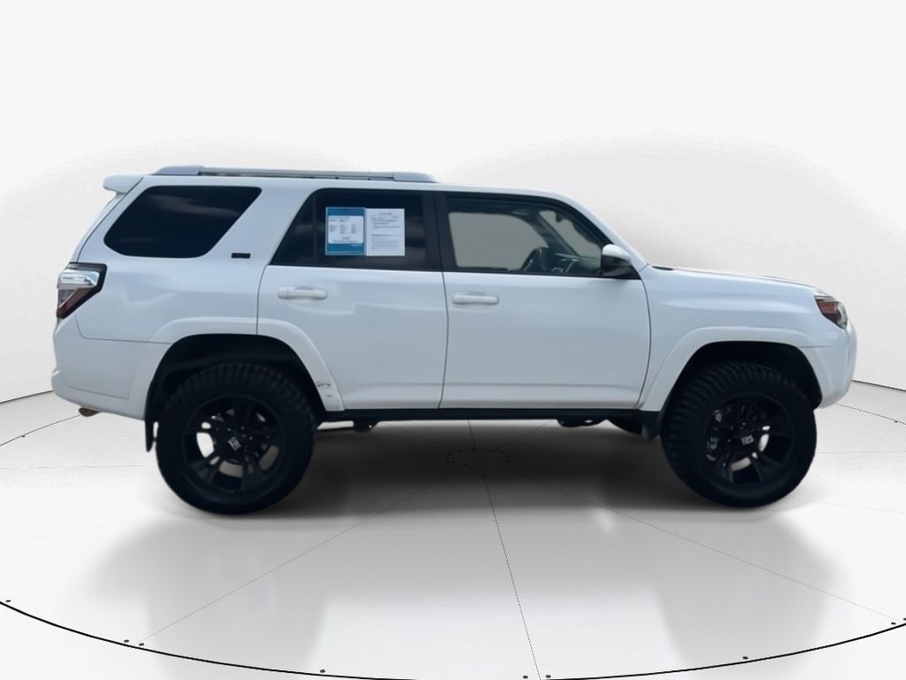 2016 Super White Toyota 4Runner SR5 RWD SUV