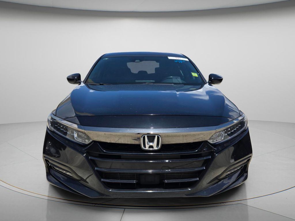 2019 Honda Accord - $17,989