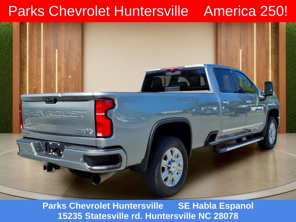 ChevroletSilverado 3500HD33
