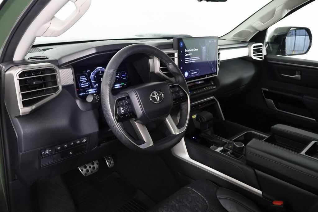 Thumbnail: 2022 Toyota Tundra - 7