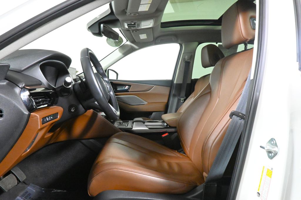 Thumbnail: 2023 Acura MDX - 3