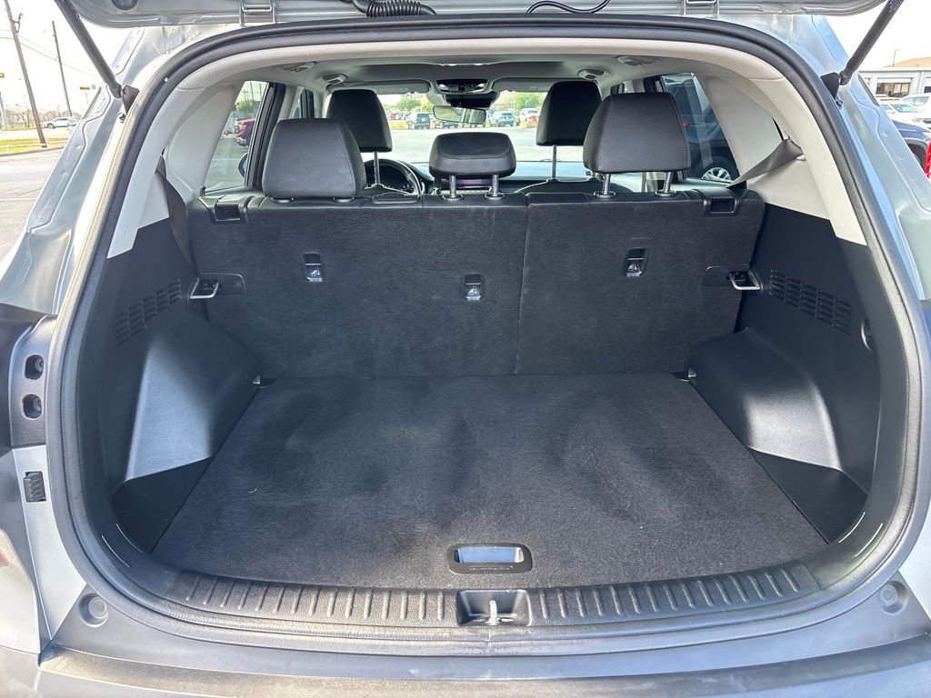 Used Car 2023 Kia Seltos  Ex For Sale Under $25,000 In Austin, Texas