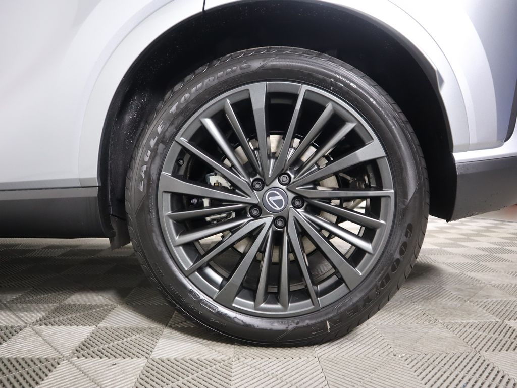 Thumbnail: 2026 Lexus RX - 31