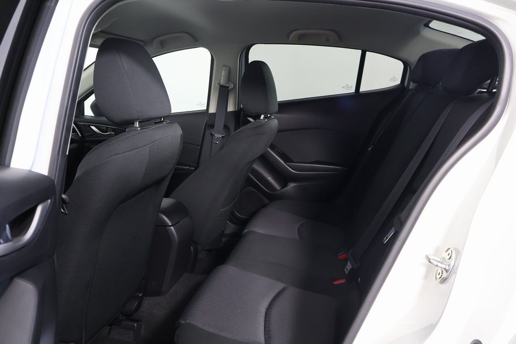 Thumbnail: 2016 Mazda Mazda3 - 11