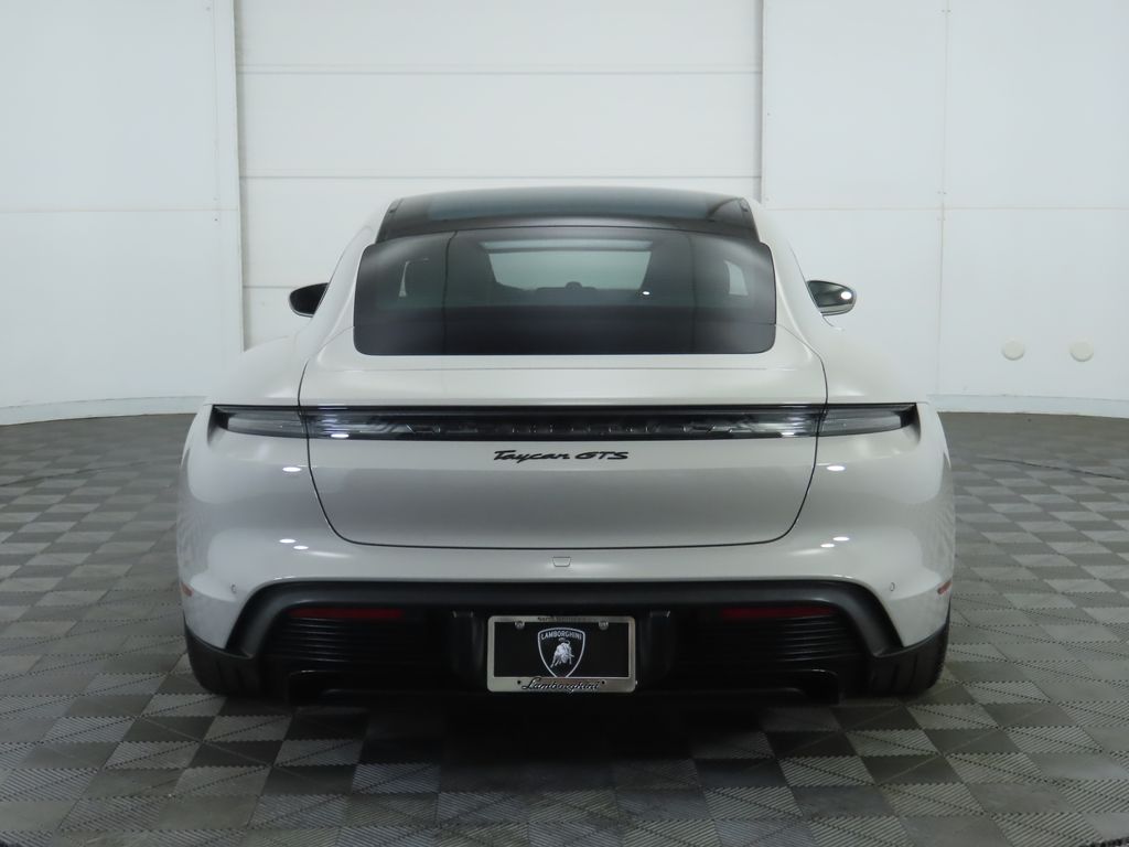 Thumbnail: 2023 Porsche Taycan - 6
