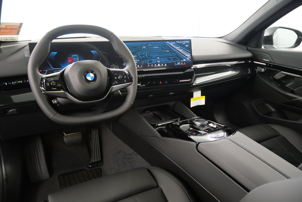 2025 BMW 5 Series 530i 19