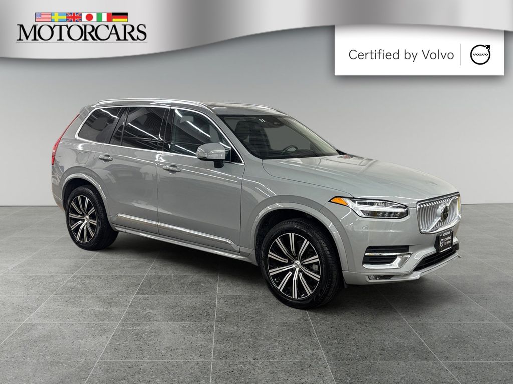 2025 Volvo XC90 B5 Core Bright Theme AWD